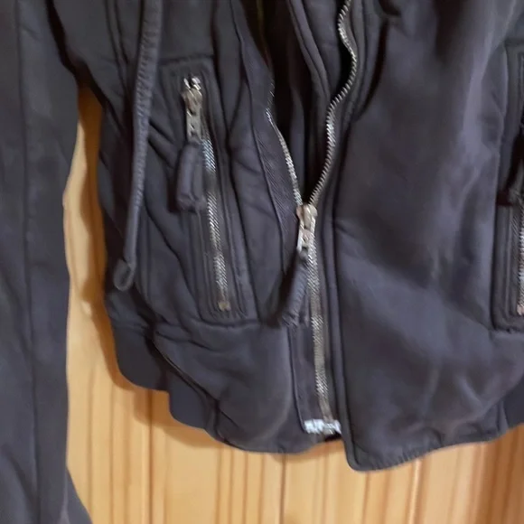 True Religion cotton Moro Jacket. - Picture 5 of 9